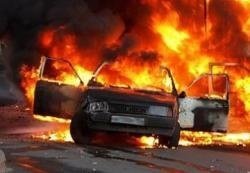 Спасатели МЧС России ликвидировали пожар в частном легковом автомобиле в Березовском ГО